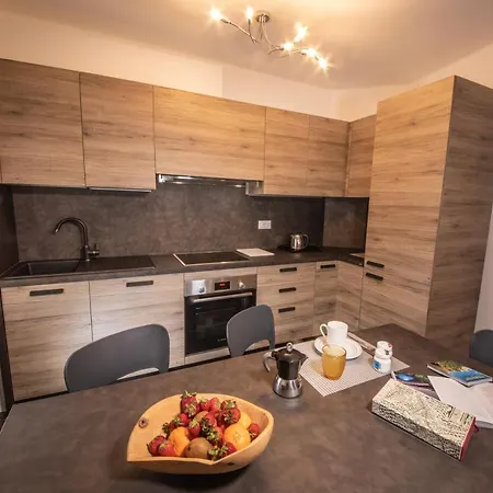 Pirovano Valdidentro Isolaccia